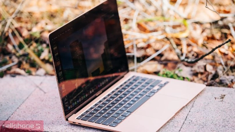 MacBook M1 có bao nhiêu loại RAM, Ổ cứng