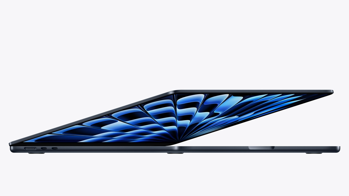 Cổng kết nối và cổng sạc tiện lợi