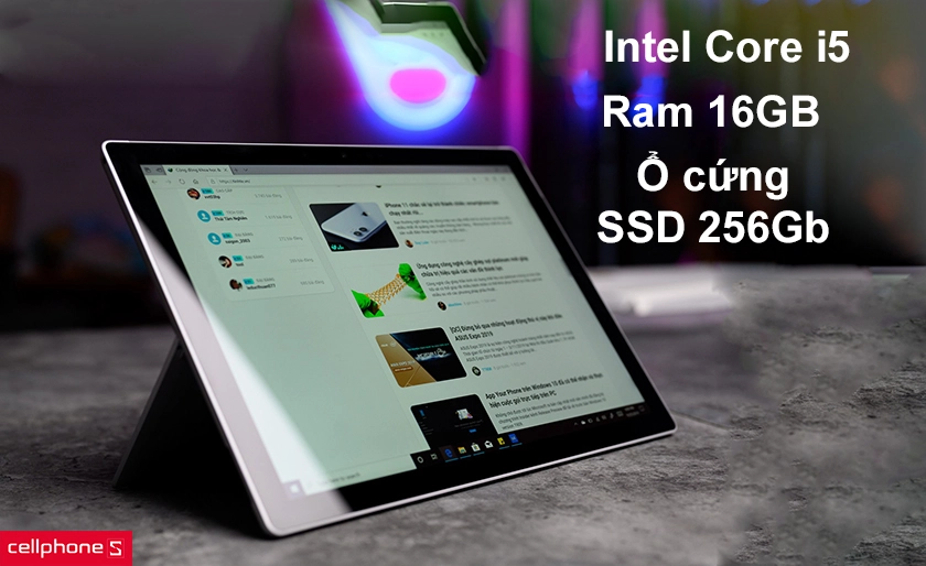 Ổ cứng SSD 256Gb tốc độ cao, 16GB RAM cho khả năng đa nhiệm tốt