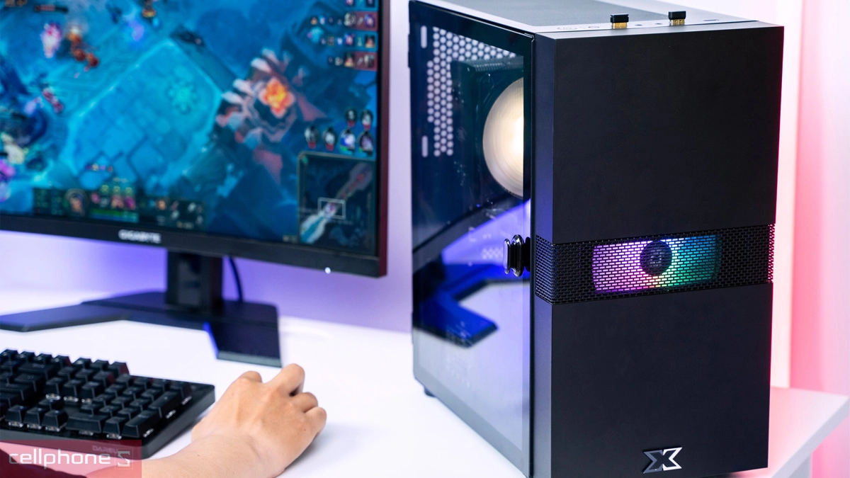 Chọn Form Factor và kích thước