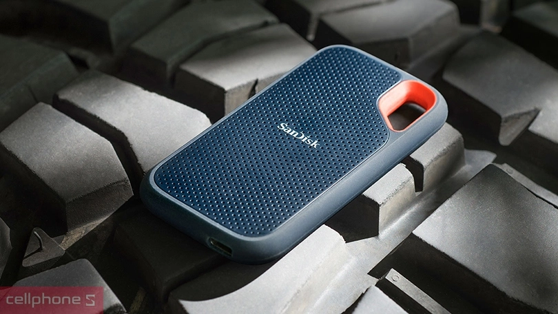 Ổ cứng di động Sandisk E61 Extreme V2 SSD 2TB USB 3.2 inch