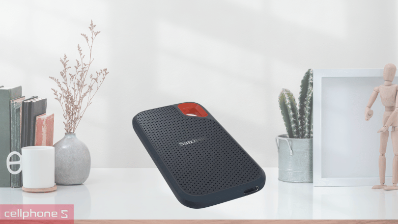 Kết nối trên ổ cứng di động SanDisk E61 Extreme V2 SSD 4TB USB 3.2