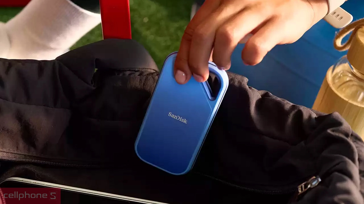 Dung lượng lưu trữ ấn tượng của ổ cứng di động SSD SanDisk Creator Pro Portable 2000MBs 4TB