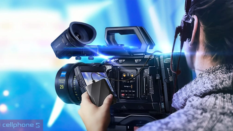 Kết nối USB 3.2 Gen 2x2 cung cấp hiệu suất mạnh mẽ