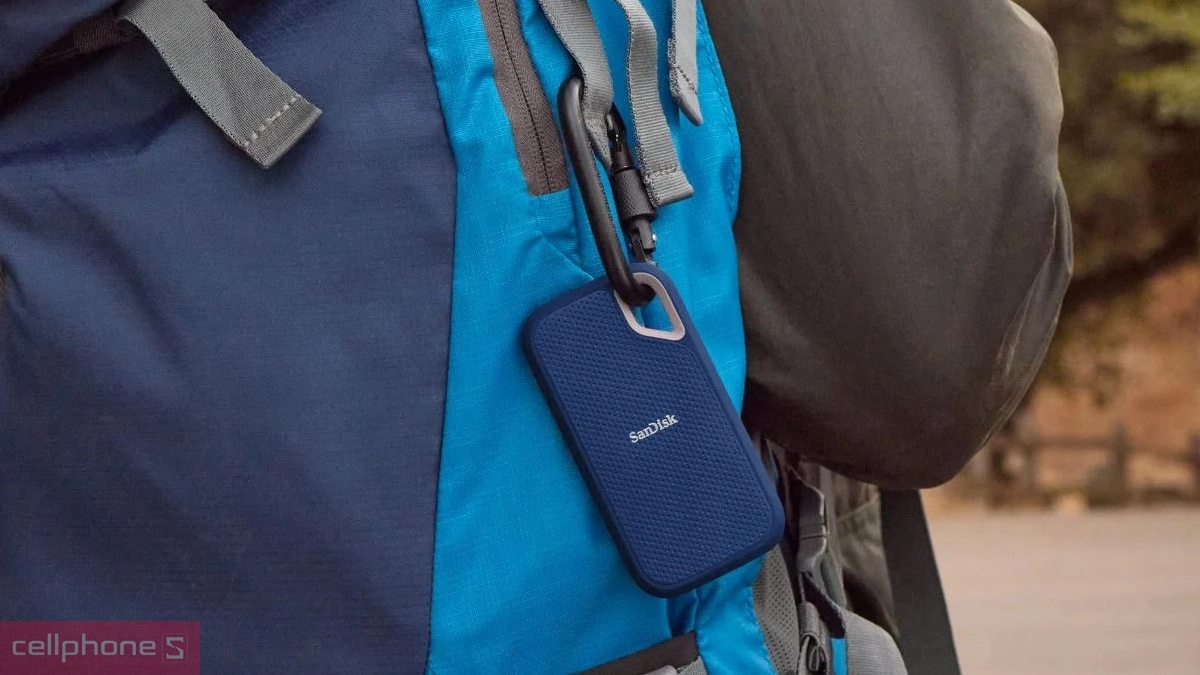 Ổ cứng di động SSD SanDisk E61 Extreme Portable Royal Blue 2TB đạt tiêu chuẩn IP65