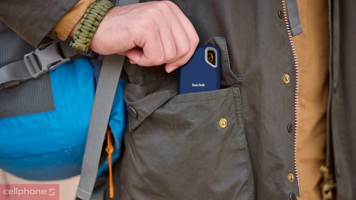 Chuẩn kết nối NVMe tân tiến ổ cứng di động SSD Sandisk E61 Extreme Portable Royal Blue