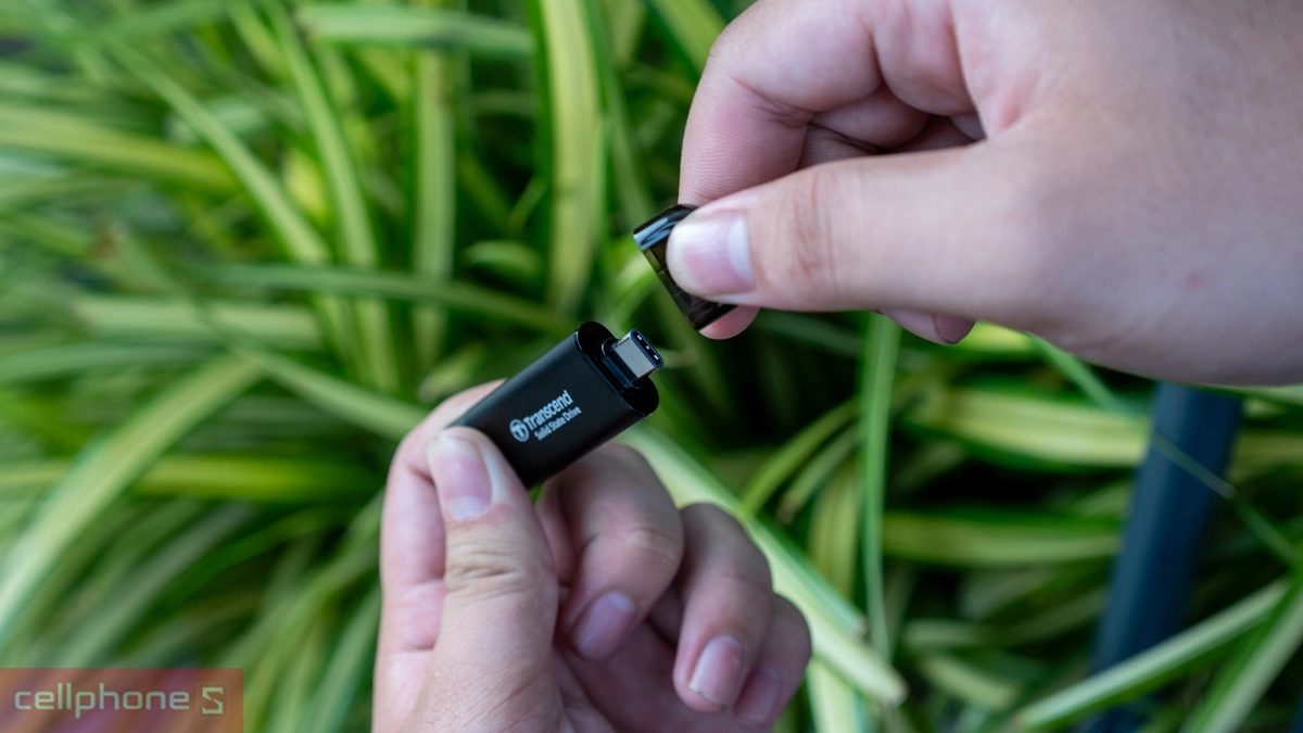 Phân loại ổ cứng di động SSD Transcend ESD310C 1050MBS 128GB