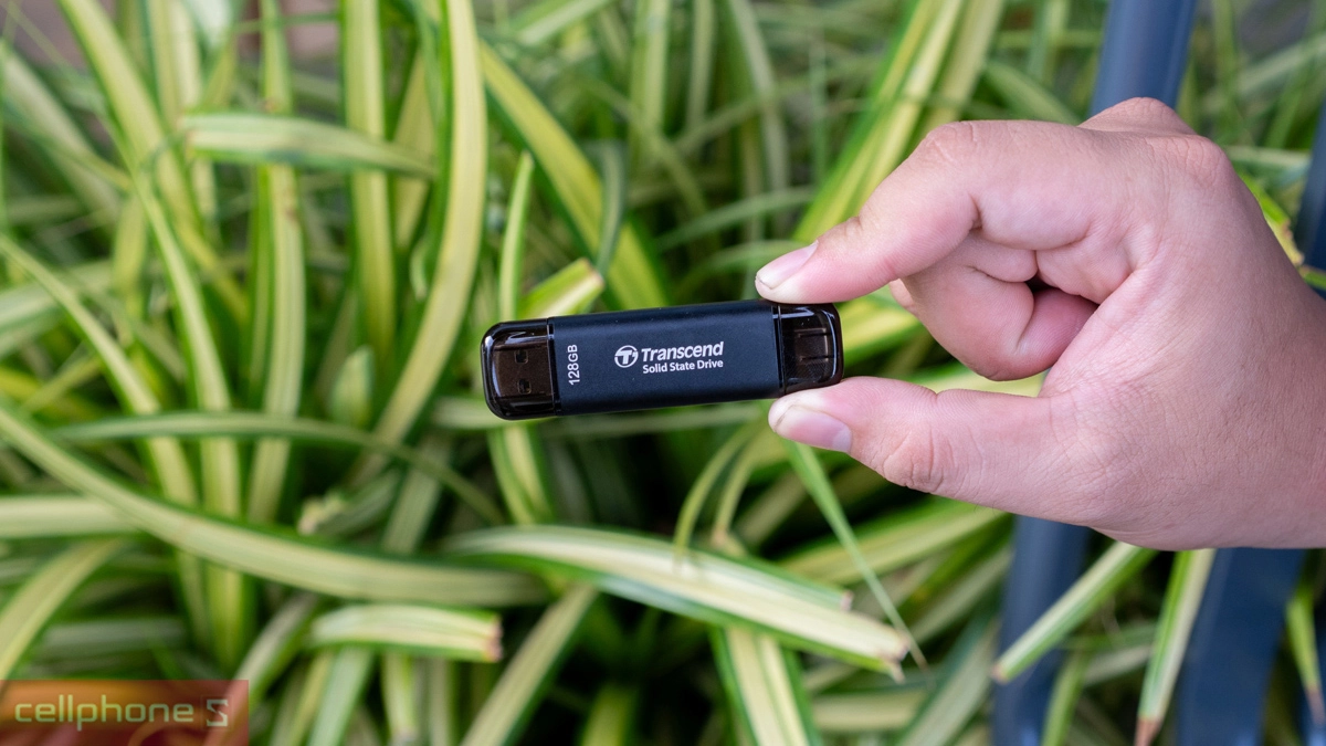 Khả năng kết nối của ổ cứng di động SSD Transcend ESD310C 1050MBS 128GB