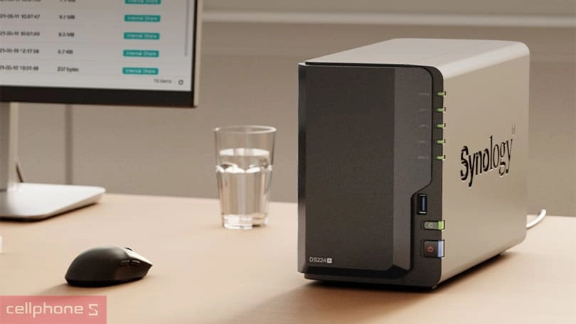 Thiết bị lưu trữ mạng NAS Synology