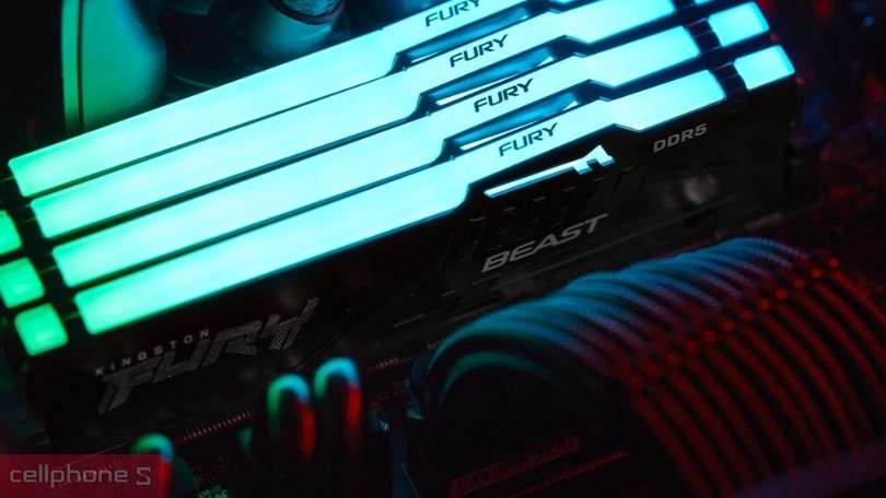 Dung lượng RAM Kingston Fury Beast RGB DDR5 6000MHz 32GB