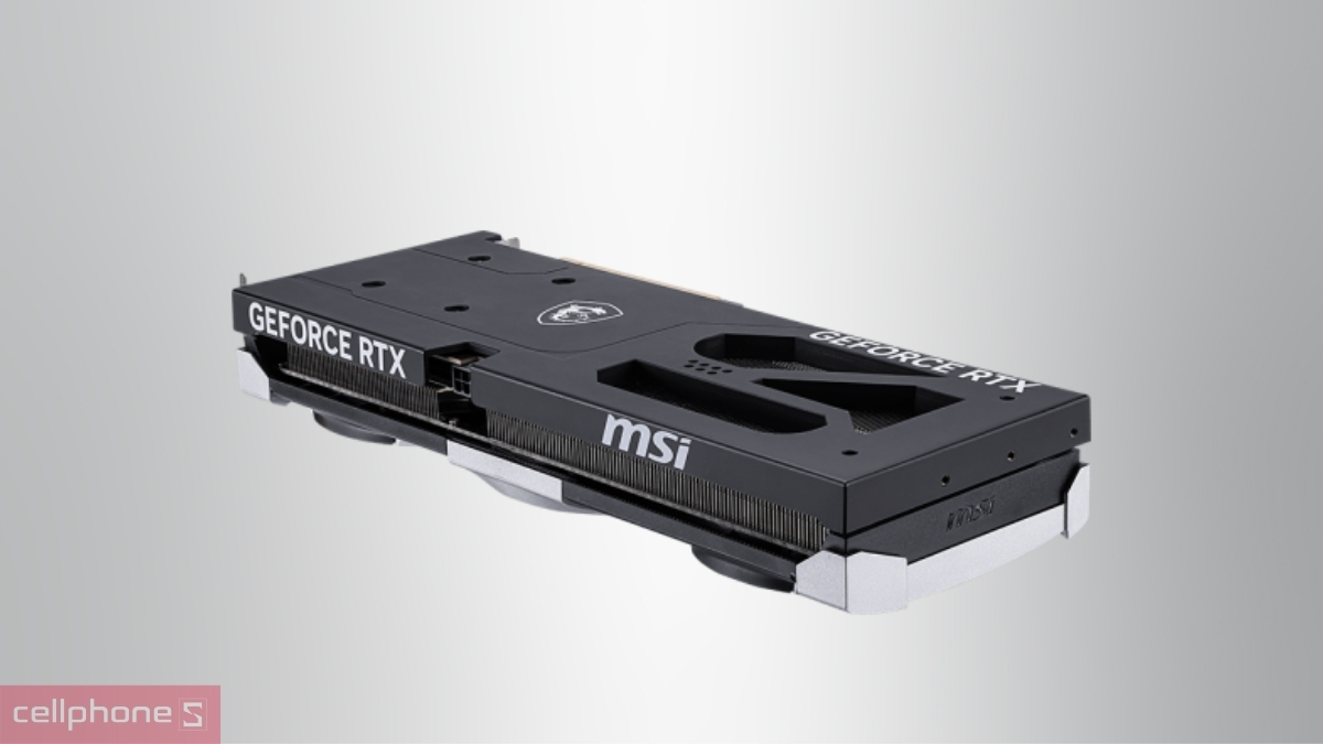 Thiết kế cứng cáp với mặt lưng gia cố bền bỉ