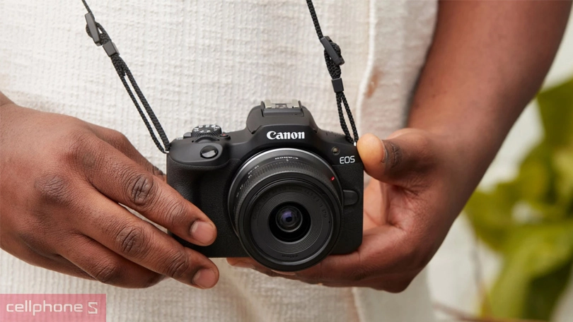 Canon EOS R100 có tốc độ lên đến 6.5 khung hình/giây