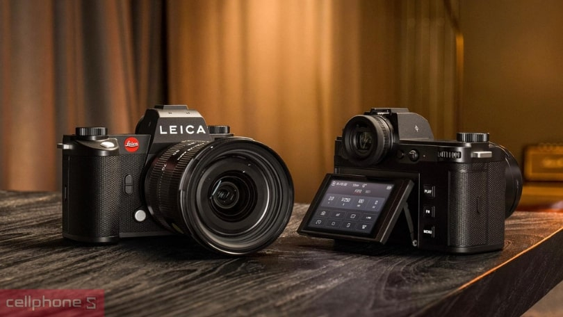 Giá máy ảnh Leica