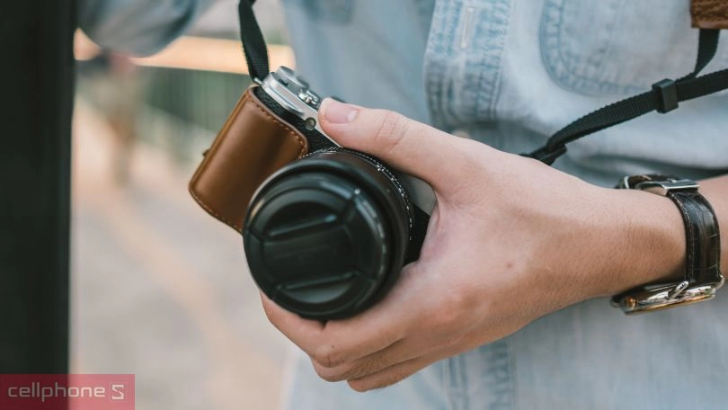 Máy ảnh mirrorless không gương lật là máy ảnh kỹ thuật số được ưa chuộng hiện nay