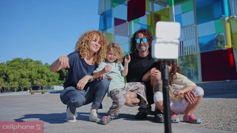 Dễ dàng chỉnh sửa hình ảnh và video Dễ dàng chỉnh sửa hình ảnh và video