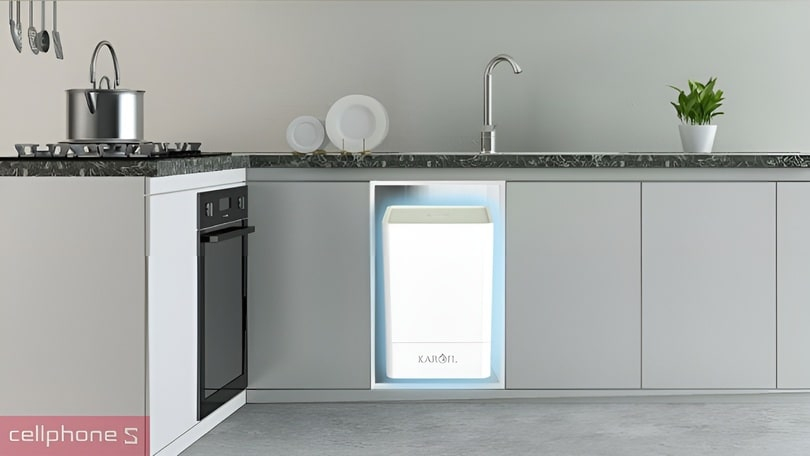 Máy lọc nước Karofi KAQ-U98