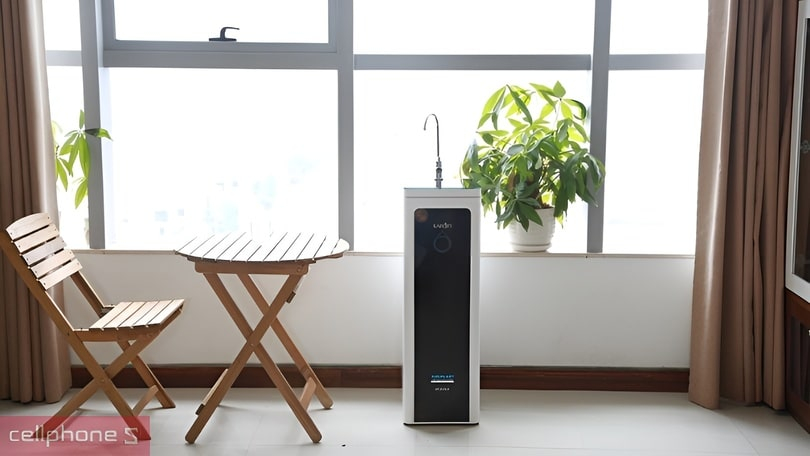 Máy lọc nước nóng lạnh Karofi
