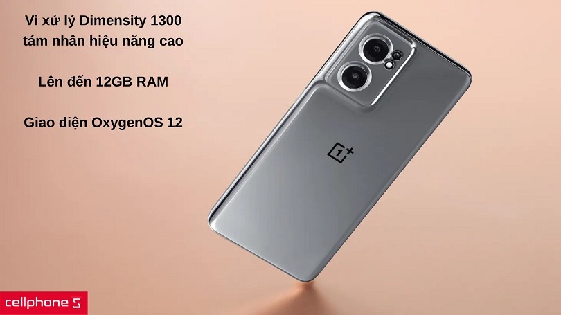 Vi xử lý tám nhân cùng 12 GB RAM cho hiệu năng siêu mượt