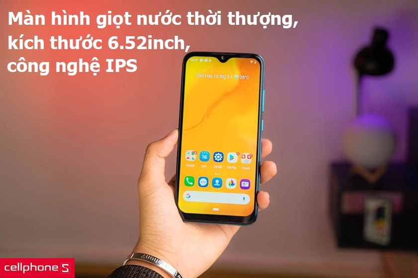 Màn hình giọt nước thời thượng, kích thước 6.52 inch, công nghệ IPS
