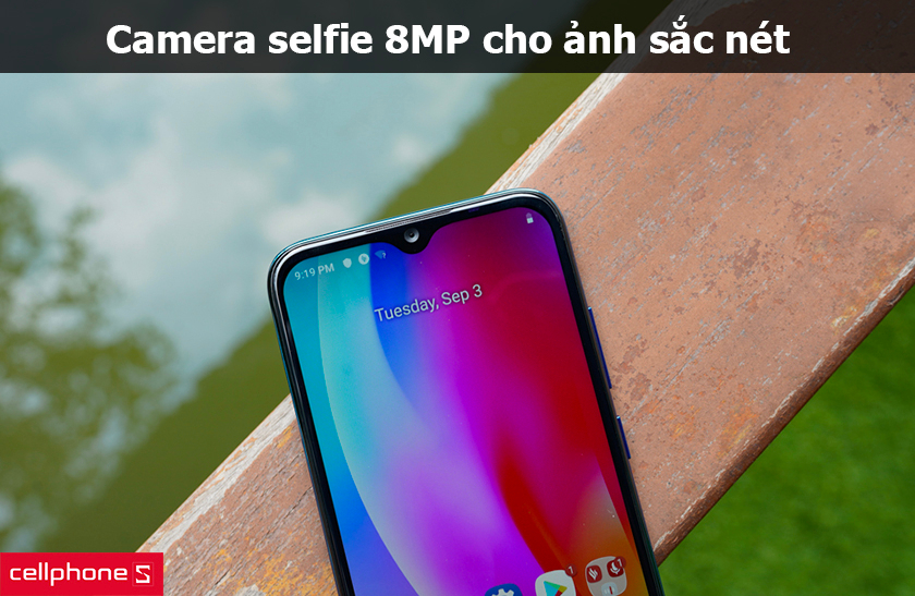 camera selfie 8MP cho ảnh sắc nét