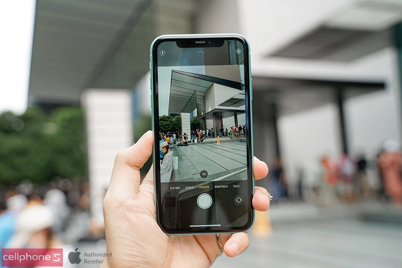 Đánh giá camera trước iPhone 11