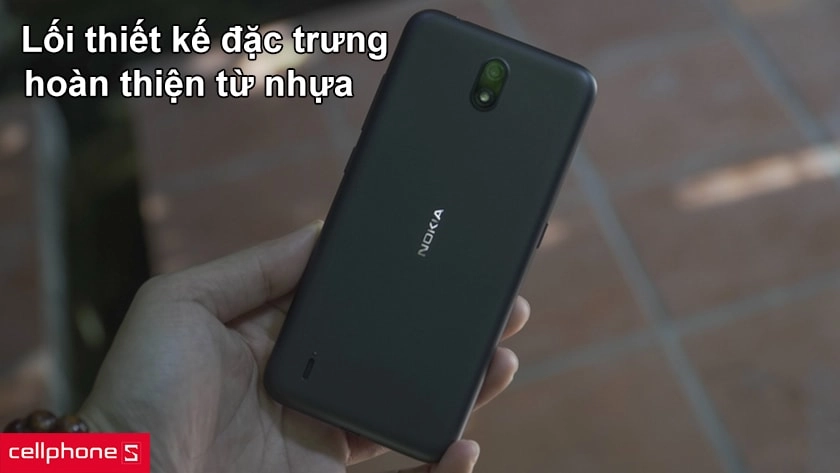 Lối thiết kế đặc trưng của Nokia, hoàn thiện từ nhựa
