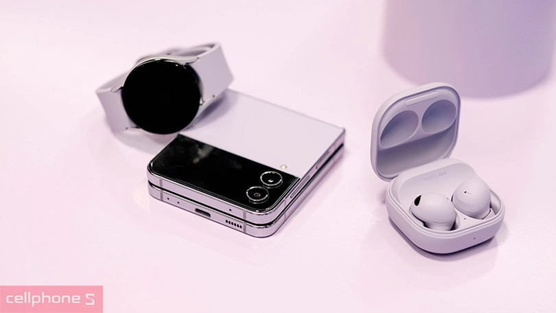 Đánh giá Samsung Galaxy Z Flip 4