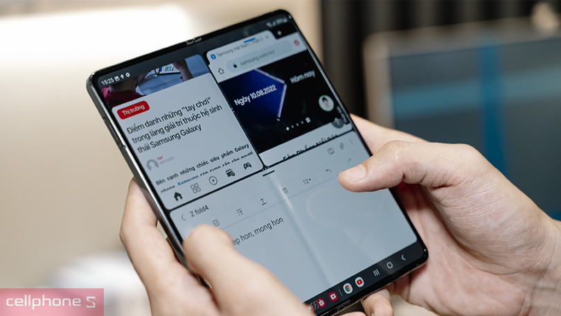 Samsung Galaxy Z Fold 4