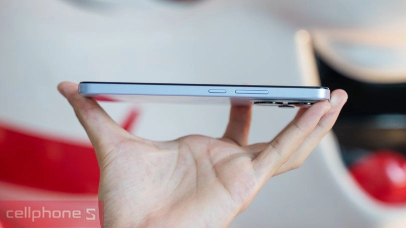 Thiết kế viền màn hình Note 14 series mỏng nhẹ 129gam