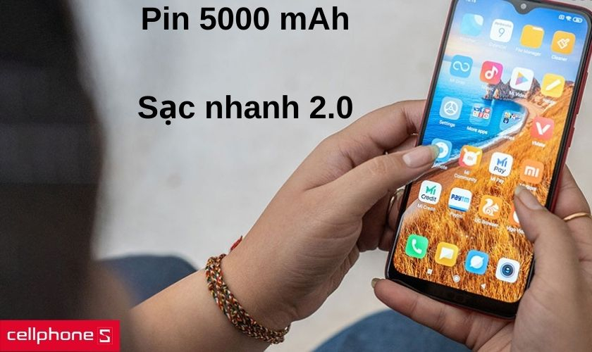Pin lên đến 5000 mAh và sạc nhanh 2.0