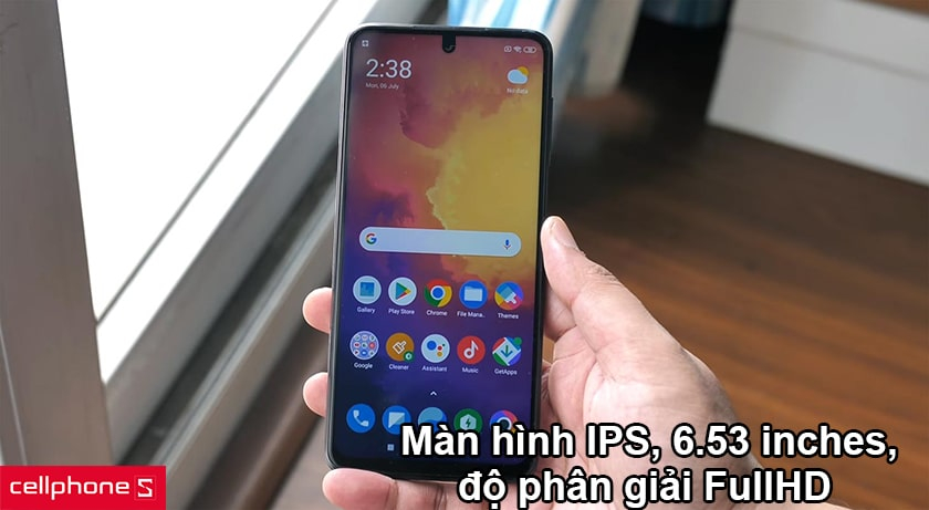 màn hình IPS, 6.53 inches, độ phân giải FullHD