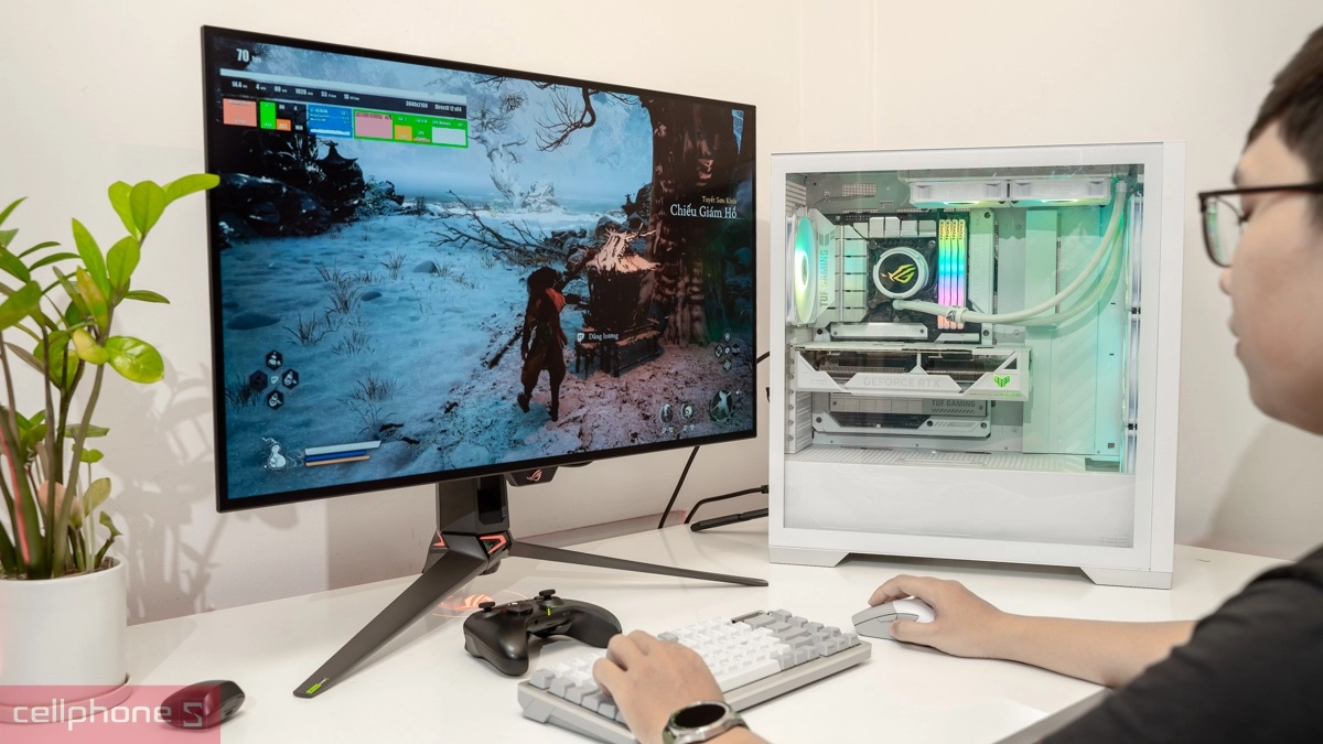 So sánh nhanh PC gaming trọn bộ và PC gaming tự build