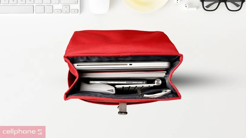 Thiết kế balo laptop Kmore The Scarllet Backpack 15.6 inch