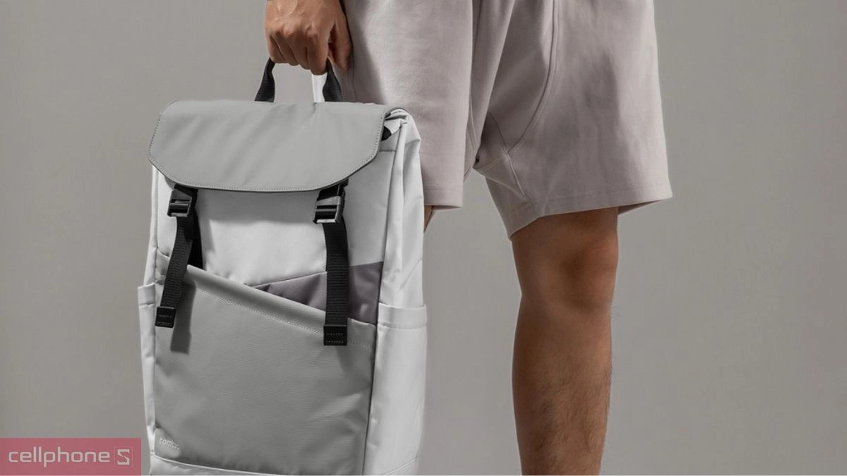 Dung tích 18L, phân ngăn đa lớp tối ưu