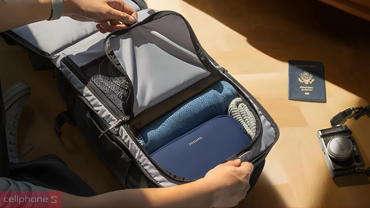 chất liệu balo Tomtoc Liteway Travel Backpack 40L 17 inch DRS