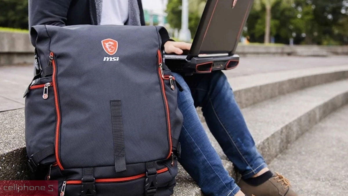 Ưu tiên chất liệu chống sốc, chống nước Ưu tiên chất liệu chống sốc, chống nước