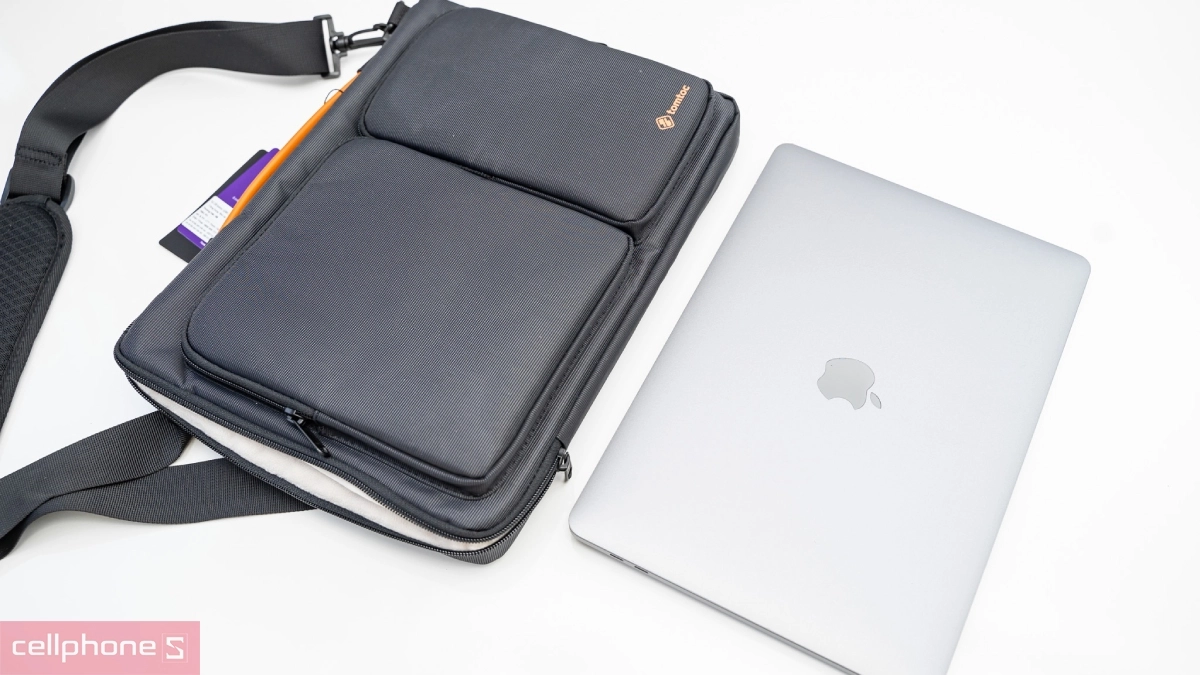 Lý do sử dụng balo và túi chịu lực cho laptop