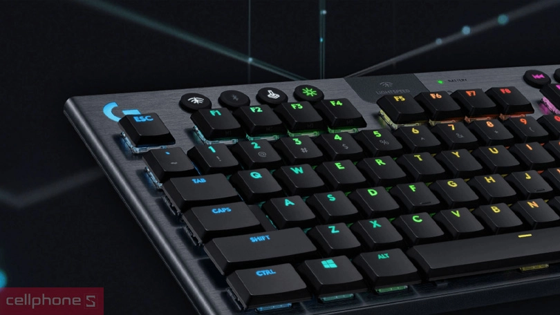 Thiết kế bàn phím Logitech G913 TKL Lightspeed Rgb Mechanical Clicky