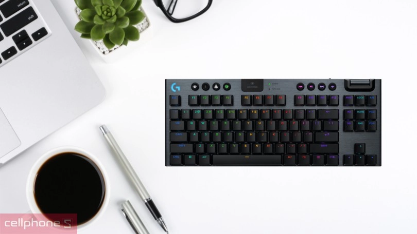 Thiết kế bàn phím gaming không dây Logitech G915 X Lightspeed TKL Low Profile