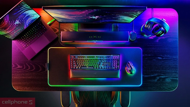 Switch bàn phím cơ Razer Blackwidow V4 Pro