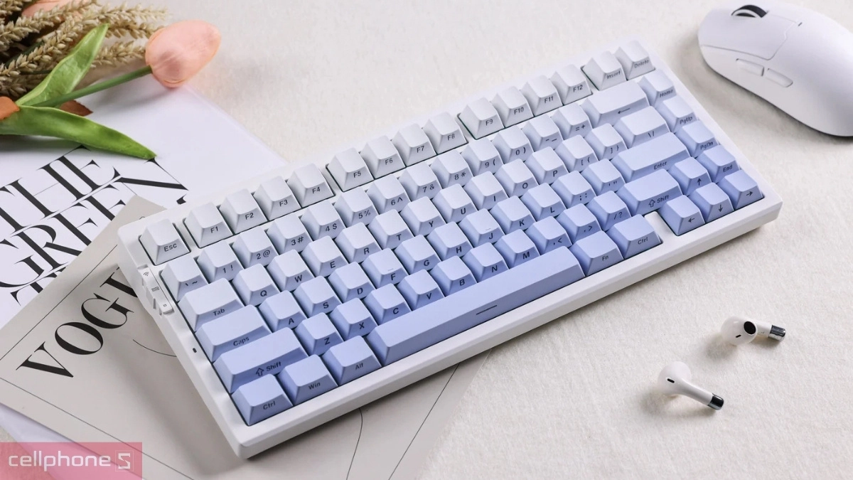 Thiết kế layout 75% nhỏ gọn của bàn phím cơ không dây MCHOSE G75 Pro Tri-Mode Glacier Gradient