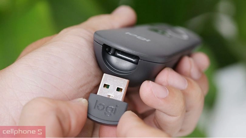 Tính năng, pin của bút trình chiếu Logitech R400