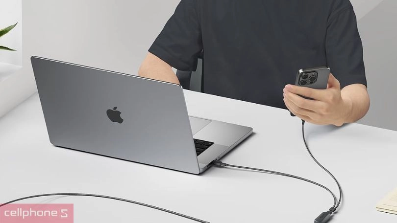 Thiết kế cáp Type C to Type C Anker A8895 140W 1,2m