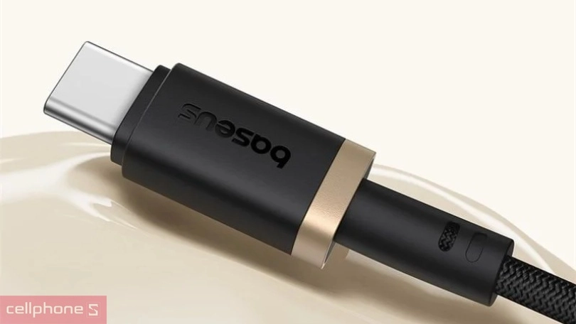 Chiều dài và độ bền bỉ của cáp USB A to Type C Baseus Dura Series 60W 2M