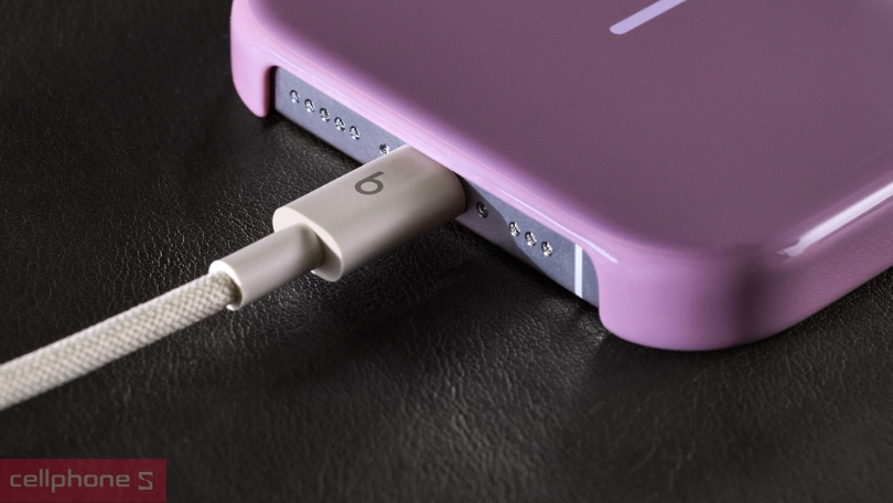 Tốc độ sạc, khả năng tương thích của cáp USB-C to USB-C Beats dài 1.5m