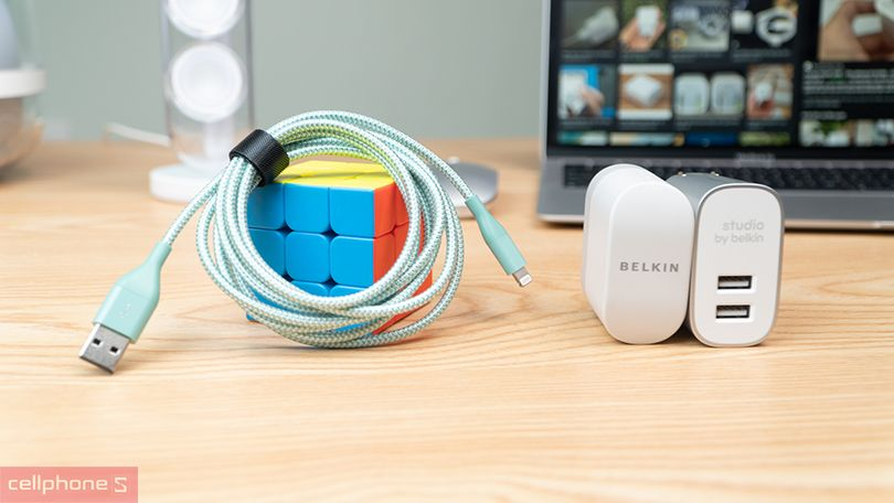 Thiết kế độc đáo cáp - sạc Belkin