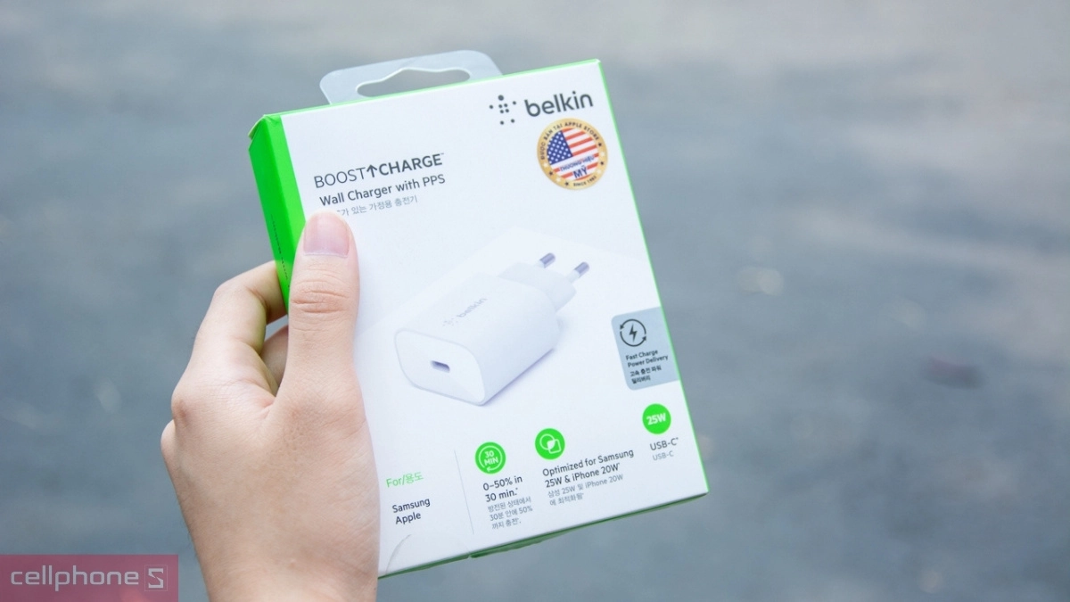 Cáp sạc 12 Pro Max chính hãng Belkin