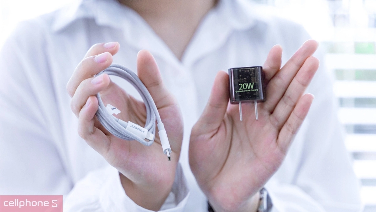 Lưu ý khi chọn củ sạc iPhone 12 Series