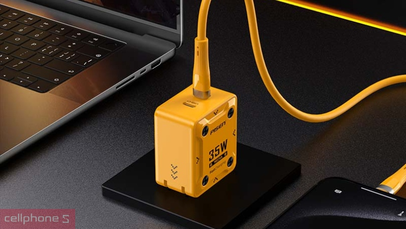 Củ sạc Pisen 35W