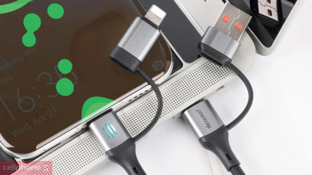 4 trong 1, sạc nhanh lên đến 3A